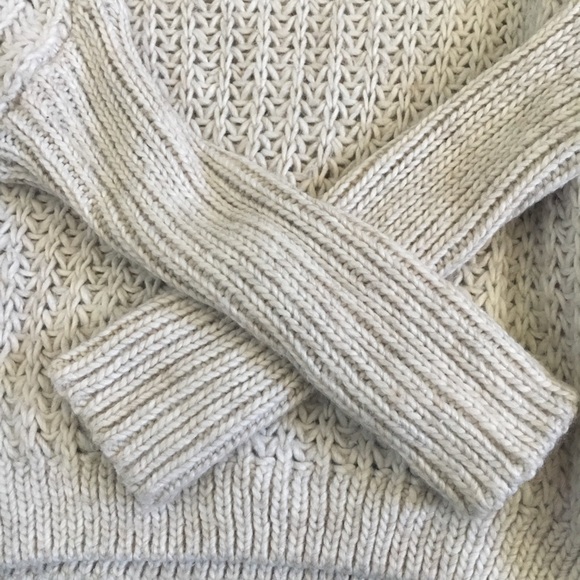 Ivory/Cream Colored Knit Sweater - Picture 2 of 3